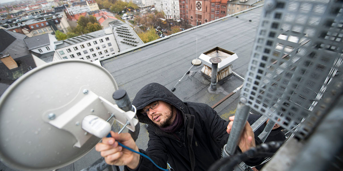 Freifunk Initiative in Berlin (Image Boris Niehaus [CC BY-SA 3.0], via Wikimedia Commons)