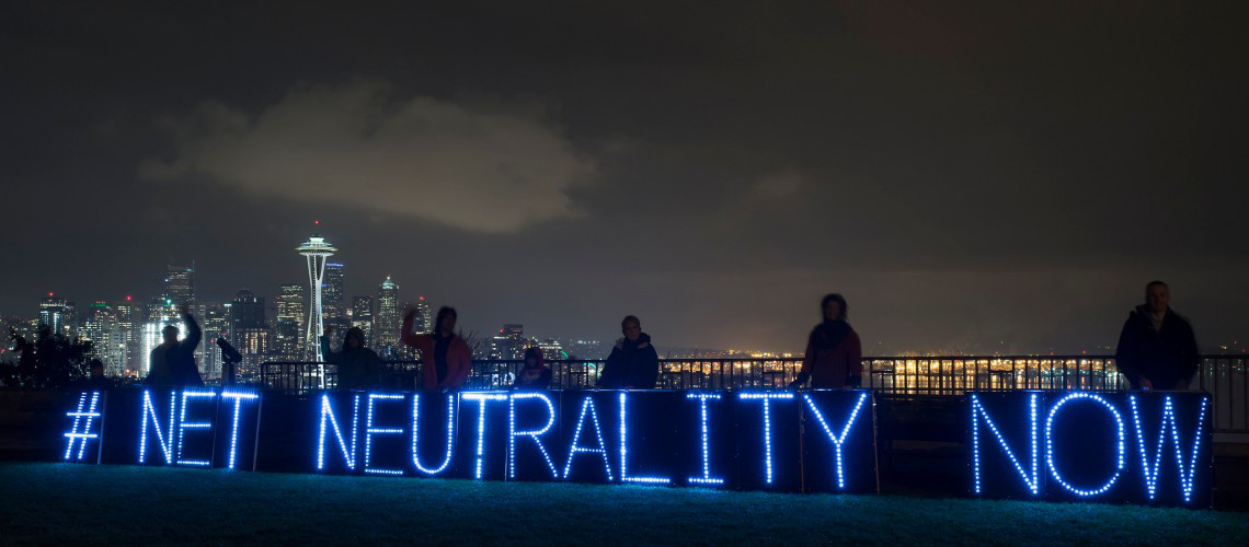 Rolling Rebellion Sparks in Seattle to Defend Internet & Stop the TPP (adapted) (Image by Backbone Campaign [CC BY 2.0] via Flickr)