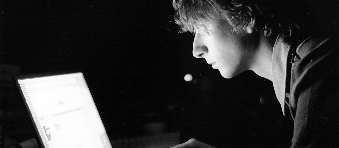 Me & My PowerBook (adapted) (Image by Brian Moore [CC BY-SA 2.0] via Flickr)