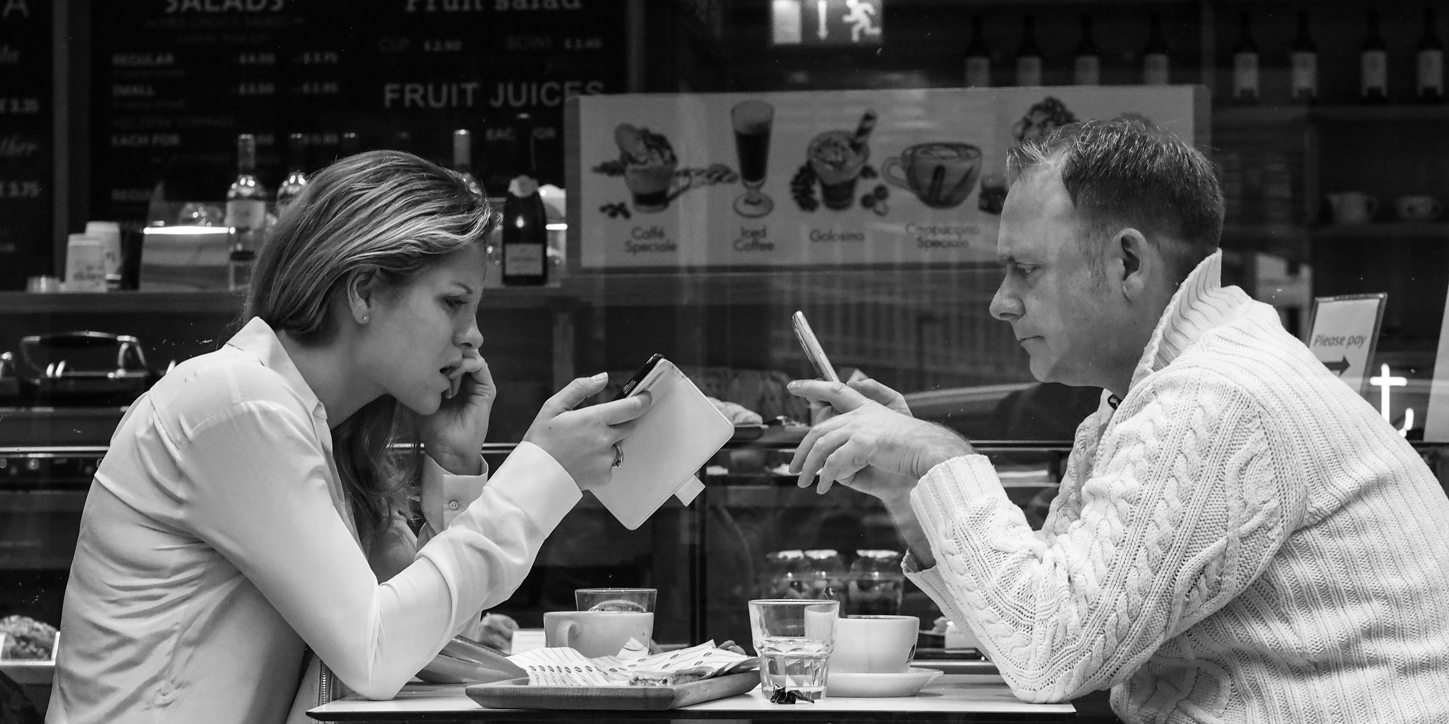 Love (of technology) (adapted) (Image by Matthew G [CC BY 2.0] via Flickr)