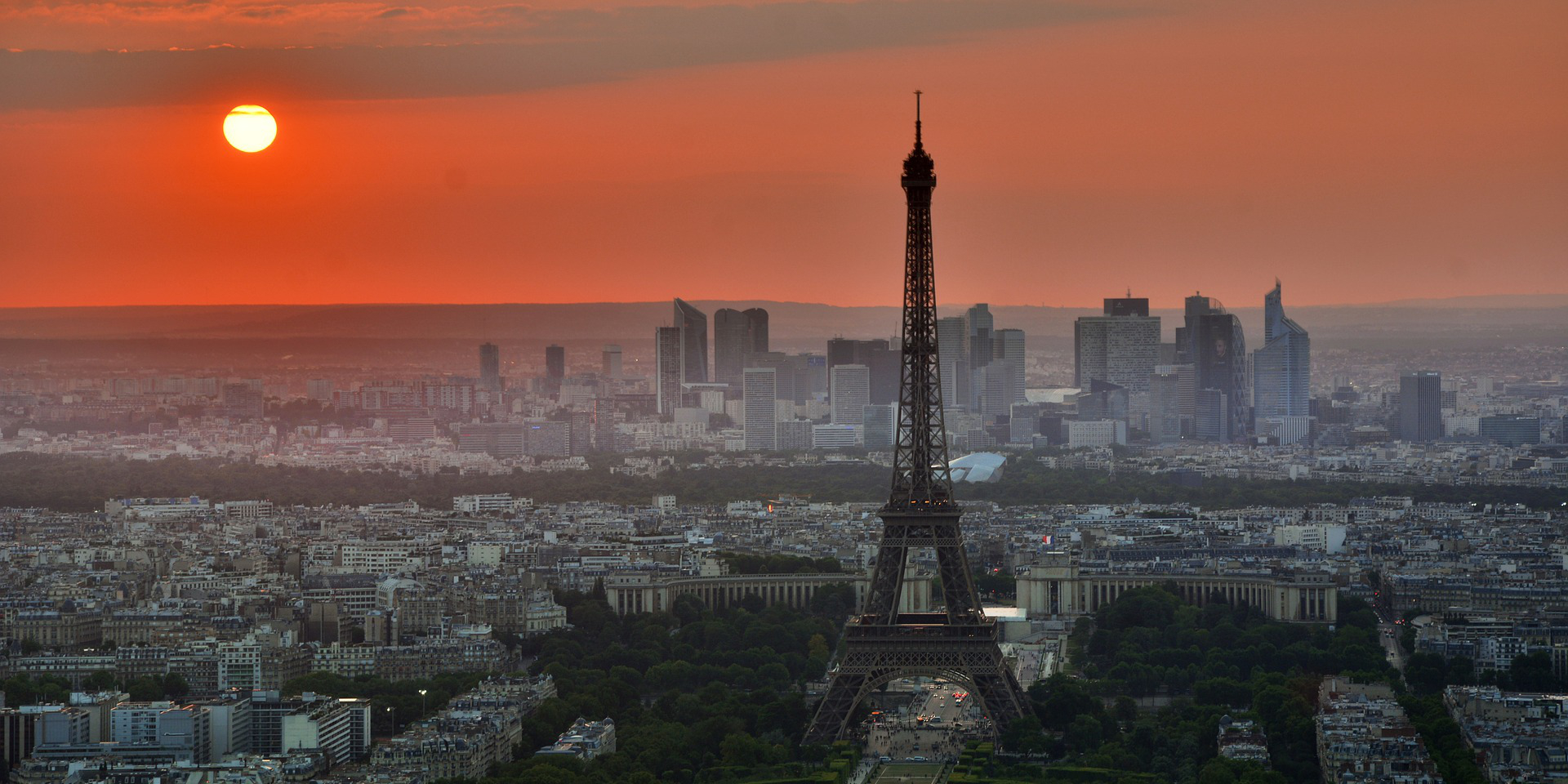 Paris (image by Unsplash [CC0 Public Domain] via Pixabay)
