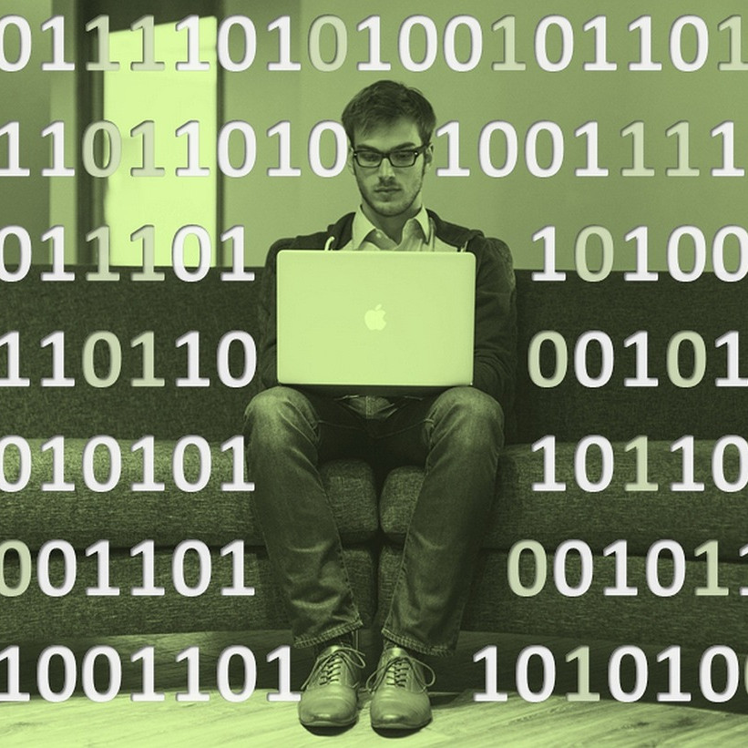 tech-startup-computer-matrix (Image by Tumisu (CC0) via Pixabay)