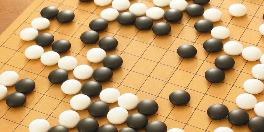 Another game of Go (adapted) (Image by Chad Miller [CC BY-SA 2.0] via flickr)