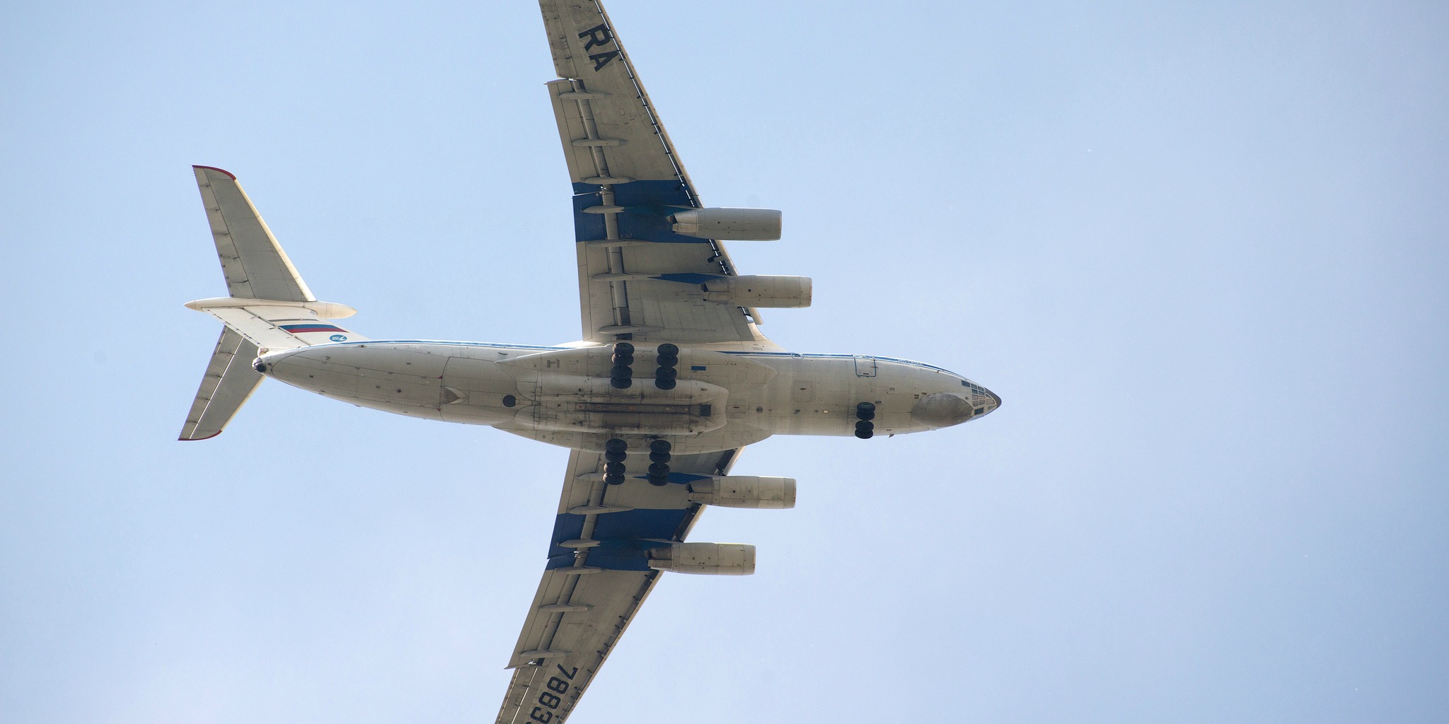 Plane (adapted) (Image by Andrey [CC BY 2.0] via flickr)