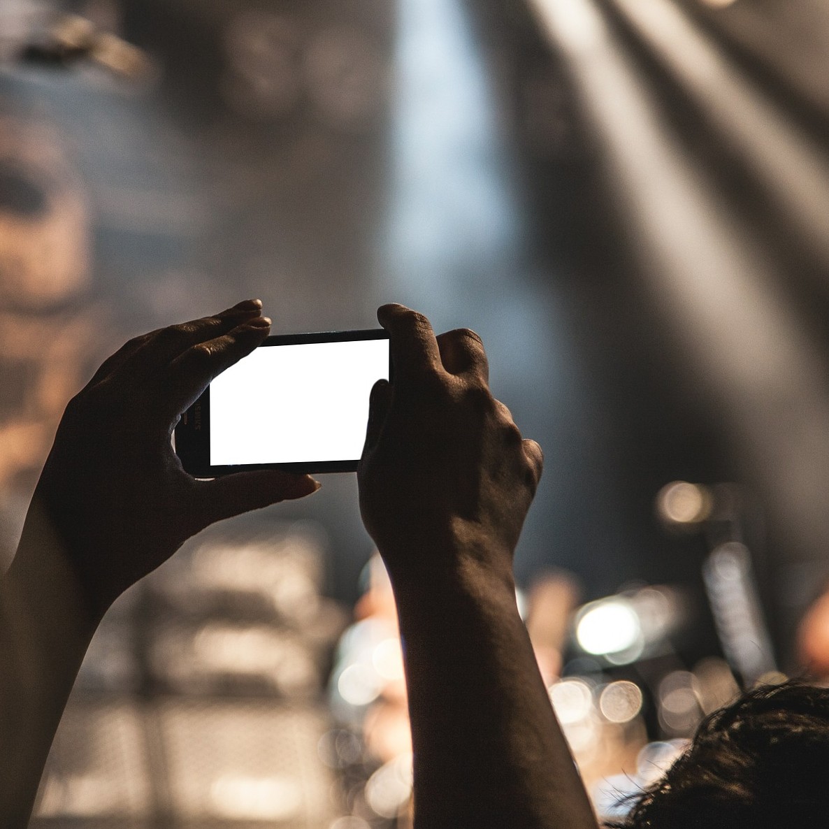 Smartphone (Image: SplitShire [CC0 Public Domain], via Pixabay)