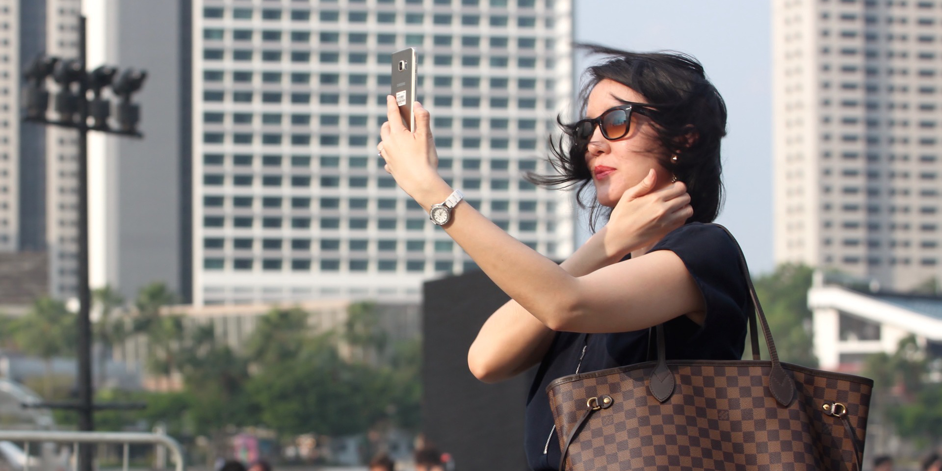 Selfie (image by JudaM [CC0 Public Domain] via Pixabay)
