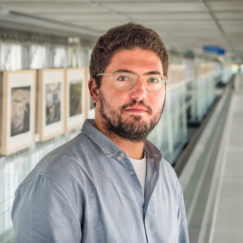 Dominic Nahr (Image by Berti Kolbow-Lehradt)