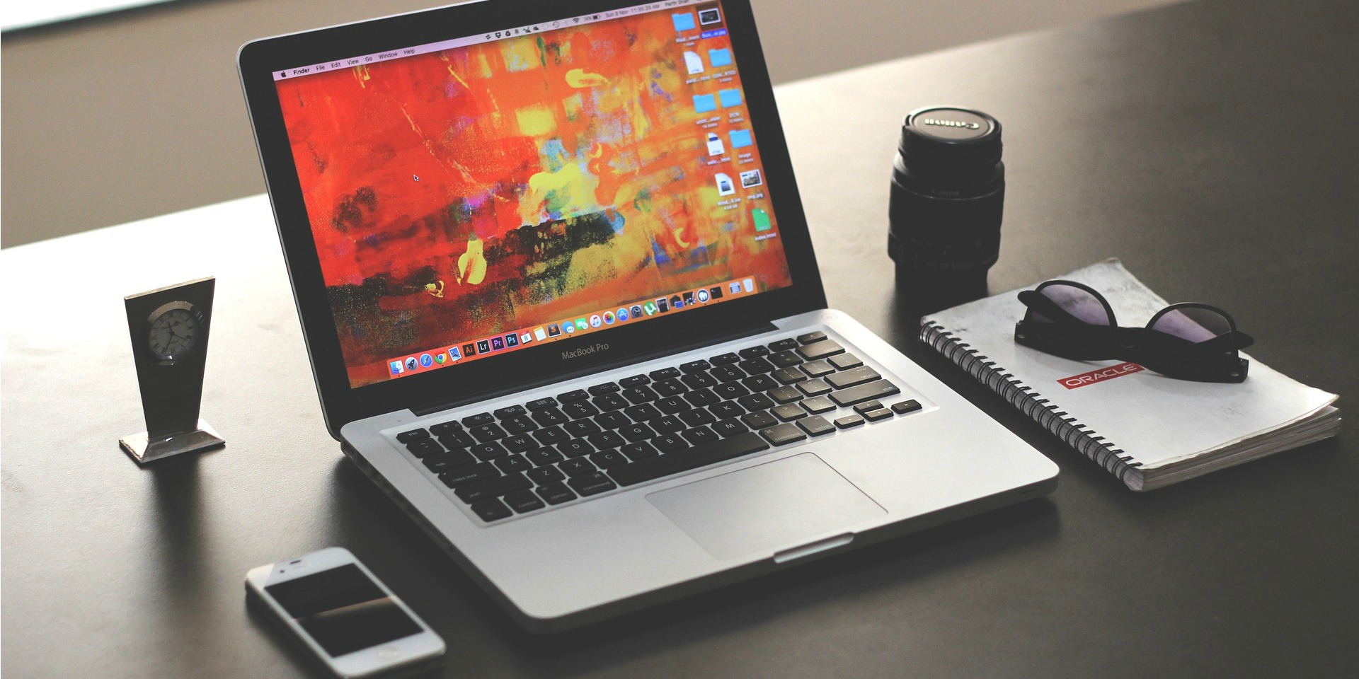 laptop (Image by parthshah000 [CC0 Public Domain] via Pixabay)