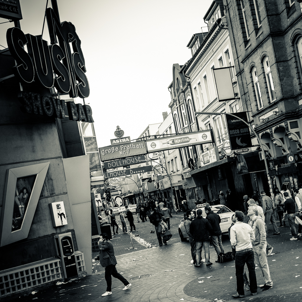 Reeperbahn @6:46