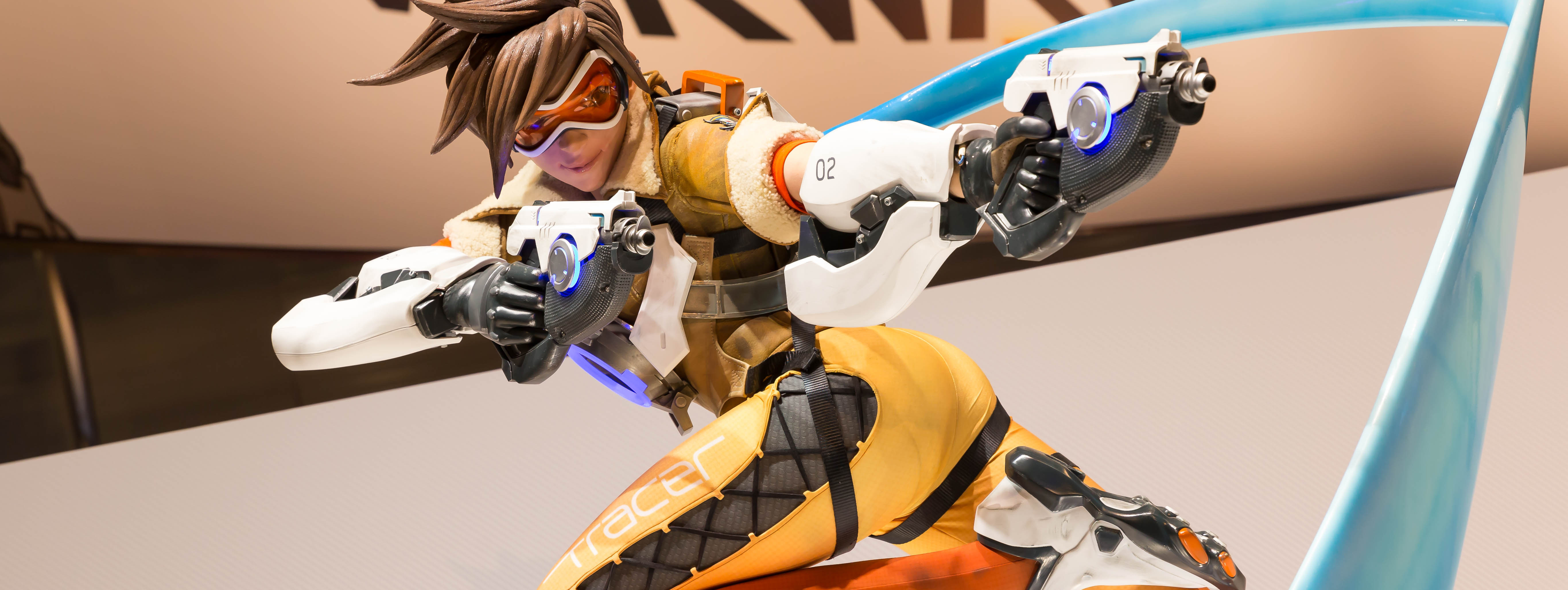 Tracer von Overwatch (adapted) (Image by Marco Verch [CC BY 20] via flickr)