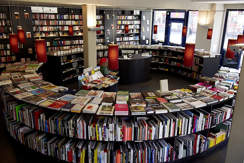 Buch, Bücher, Bücherei, Buchladen, Buchhandlung, Bücherregal, Geschäft, Schrank