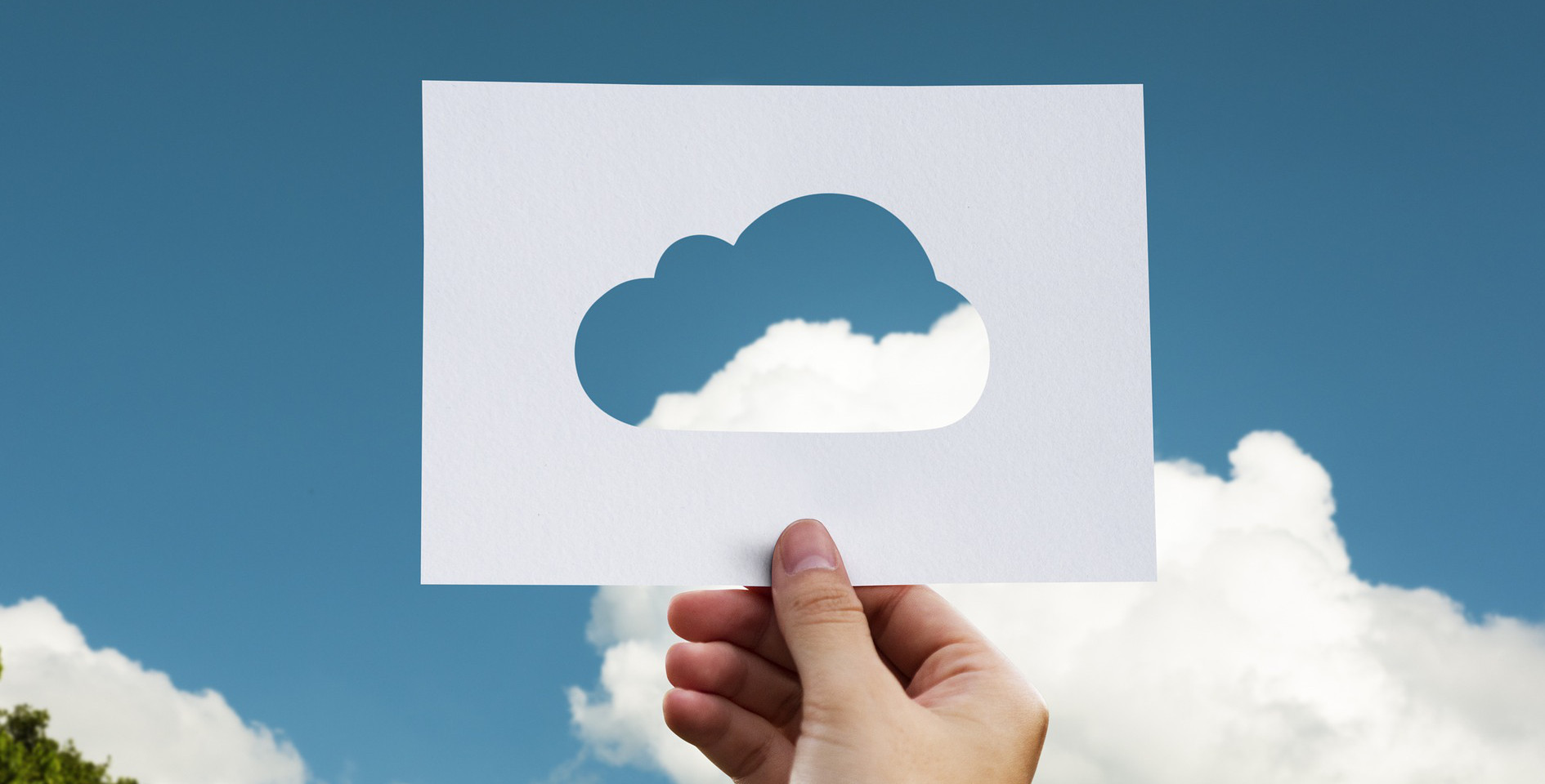 Cloud (adapted) (image by rawpixel [CC0] via pixabay)