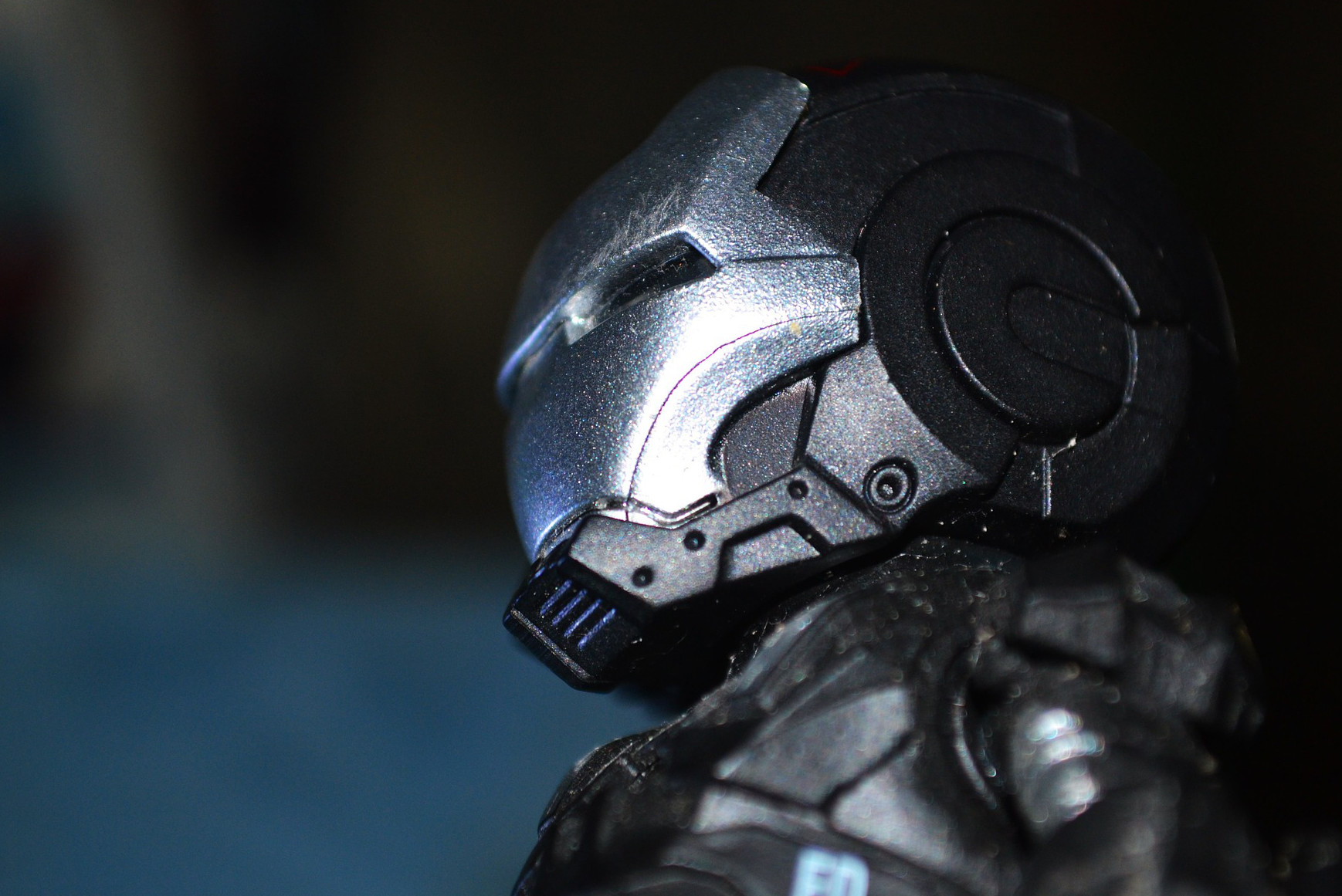 Roboter (adapted) (image by Ramdlon CC0] via pixabay)