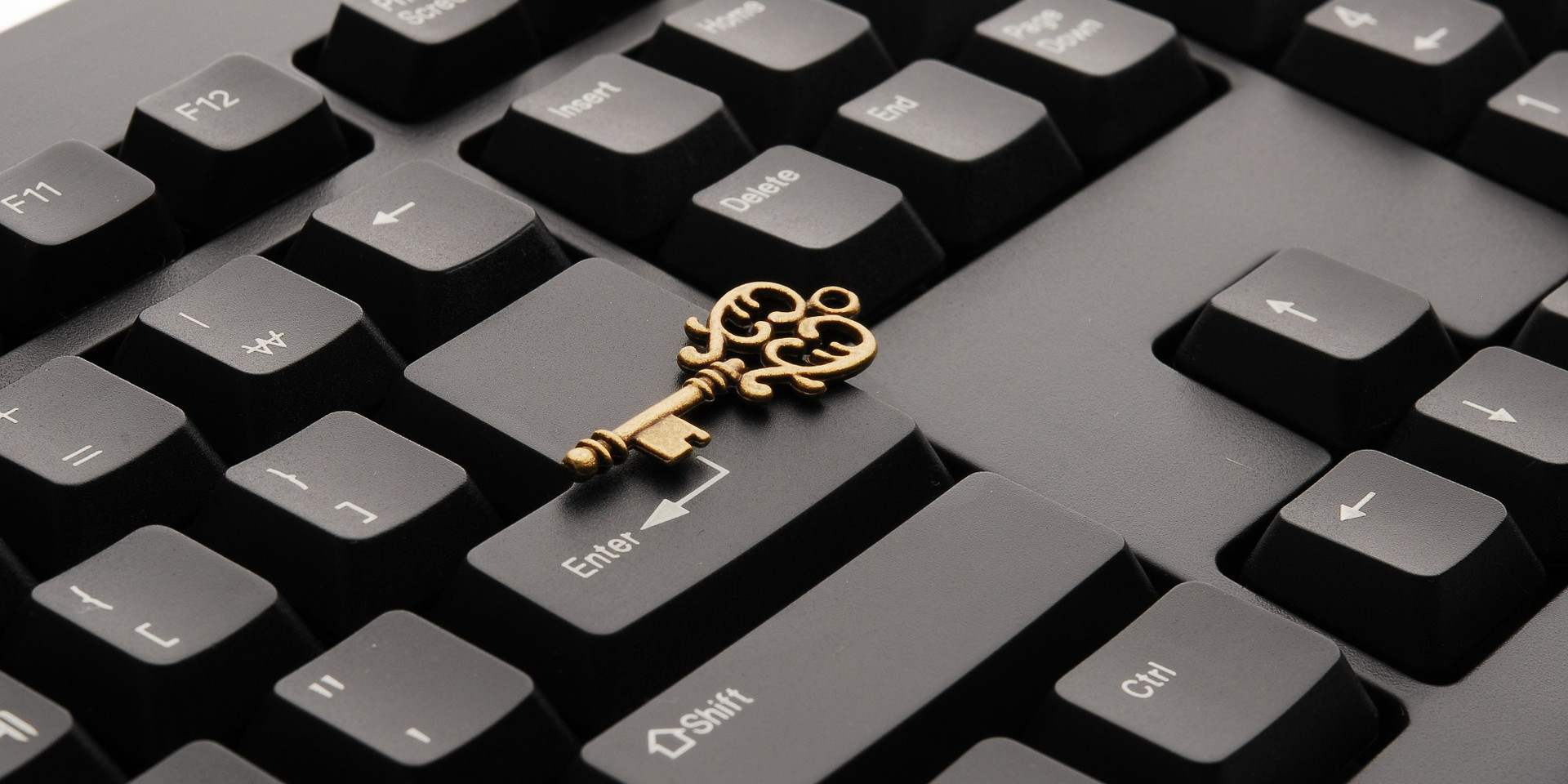 Tastatur (adapted) (Image by JeongGuHyeok [CC0 Public Domain] via pixabay)