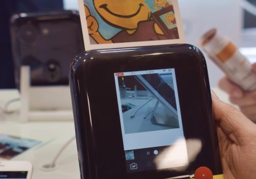 Polaroid_Pop_ganzansicht_Image by Anne Jerratsch