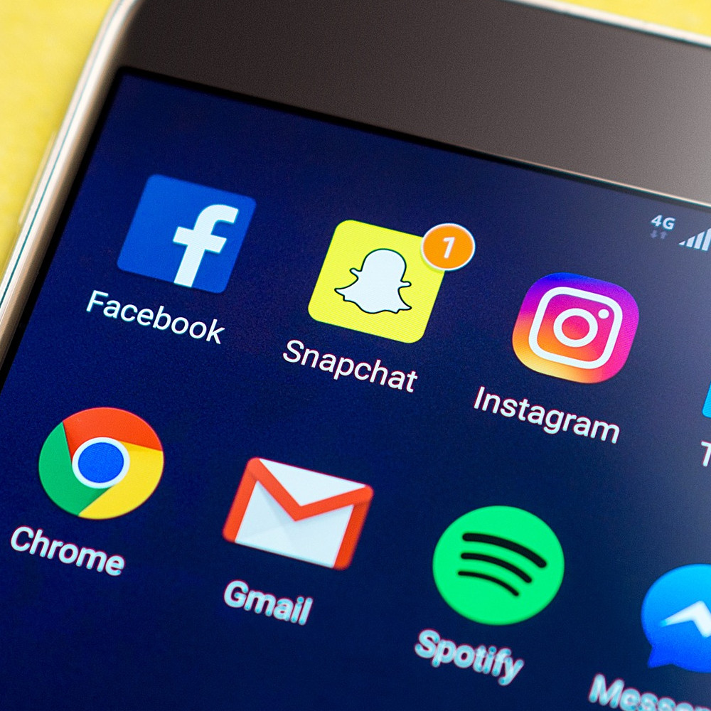 Smartphone (adapted) (Image by TeroVesalainen [CC0 Public Domain] via Pixabay)