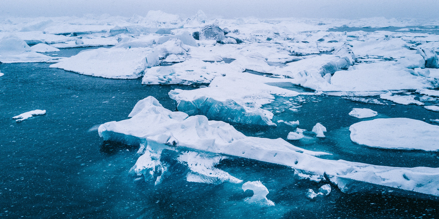 White and Blue (adapted) (Image by Willian Justen de Vasconcellos [CC0 Public Domain] via Unsplash)