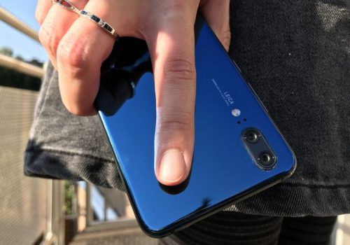 Huawei P20 back draußen