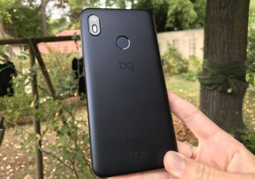 BQ Aquaris C rueckseite