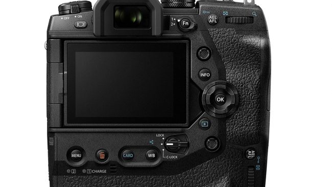 Olympus OM-D E-M1X Batteriegriff von hinten