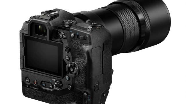 Olympus OM-D E-M1X Batteriegriff hinten links