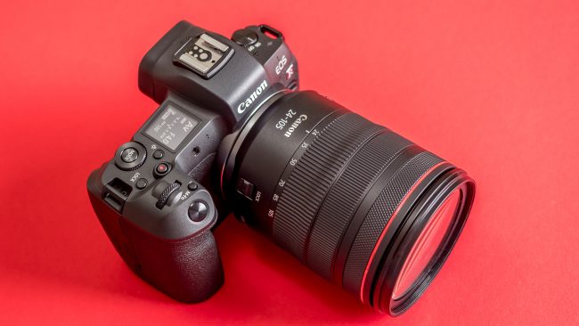 Canon EOS R im Test seitlich oben