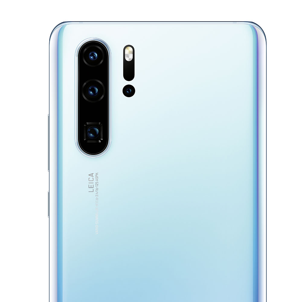 Huawei P30 Pro in Breathing Crystal