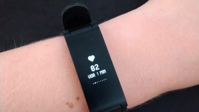 Schrittanzeige Withings Pulse HR Image by Jennifer Eilitz