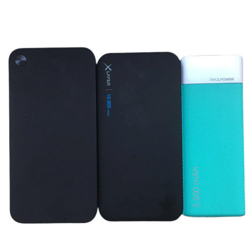 Powerbanks im Vergleich / Image by Moritz Stoll