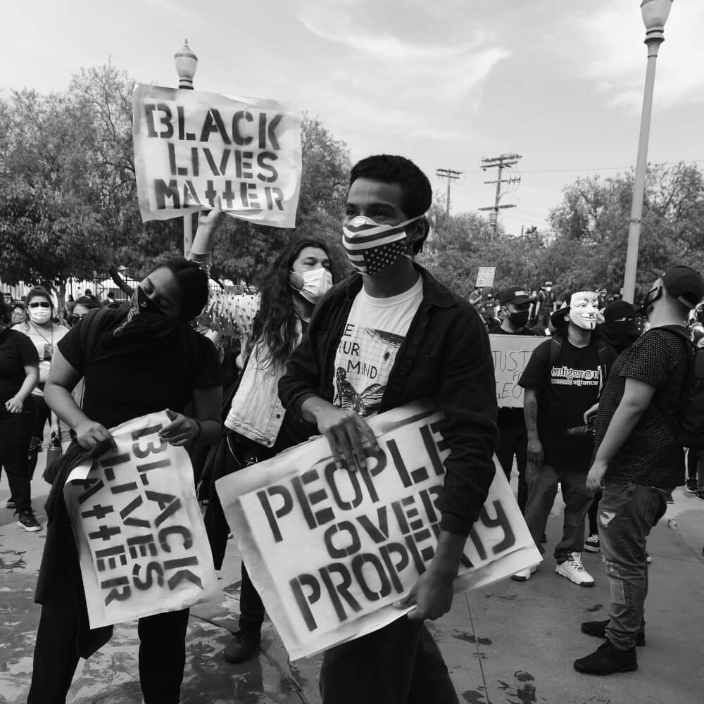 Black Lives Matter Demonstration / Bild von Mike Von via unsplash
