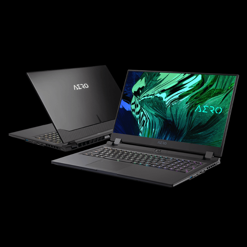 Bild des Aero 17 HDR aufgeklappt und zugeklappt vor schwarzem Hintergrund. Titelbild für Aero 17 HDR im Test / Bild von Gigabyte