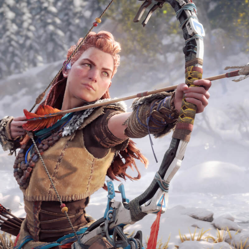 Coverbild Die sieben besten Story getriebenen Rollenspiele: Horzon Zero Dawn Protagonistin Aloy mit Bogen.