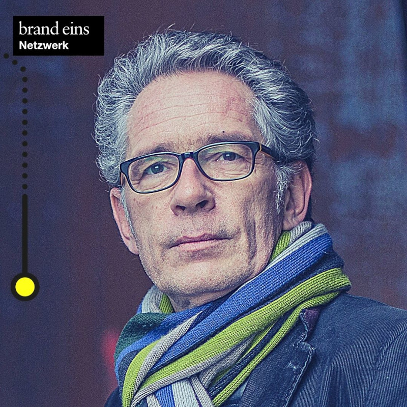 Podcast-Gast Reinhard Karger im Tech & Trara-Design.